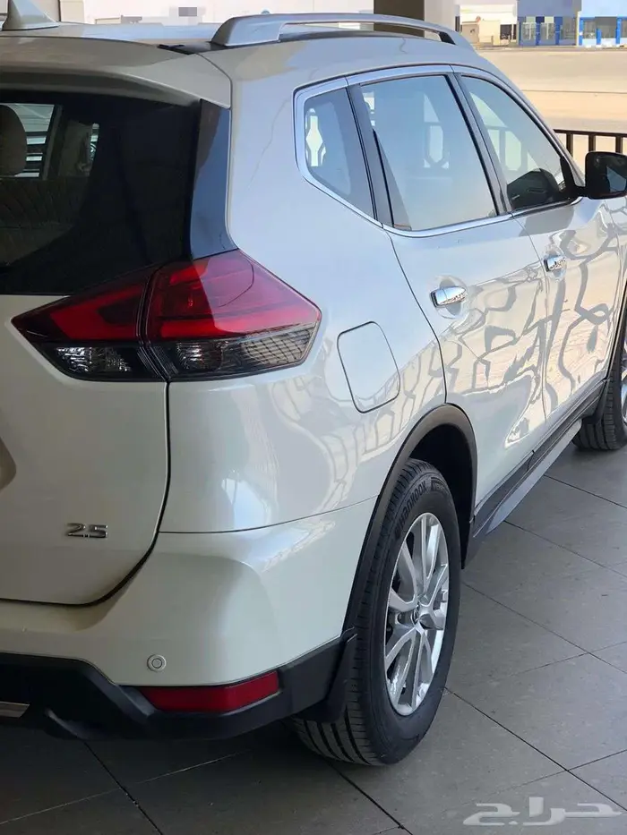 نيسان اكستريل 2022 ممشي 58000كم 9