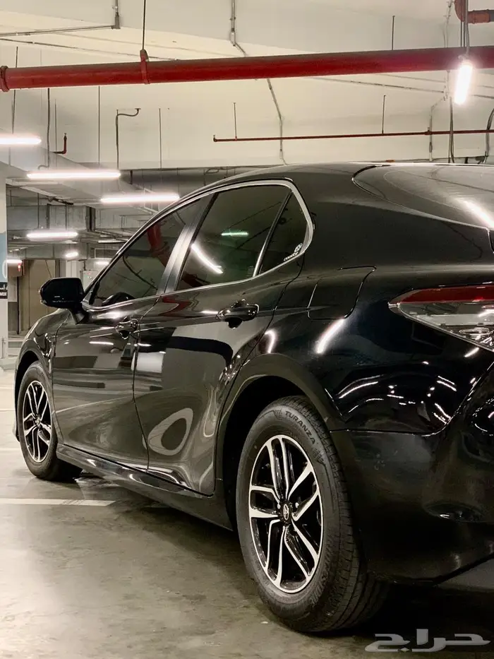 كامري اسود 23 3