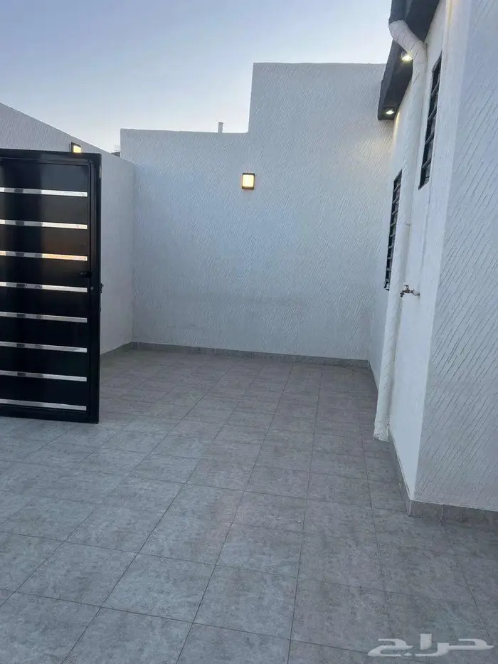 للاجار شقة خلف المعارض 2