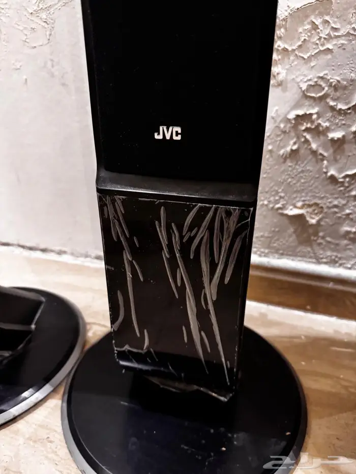 مجموعة مسرح منزلي للبيع بوضع جيد وصوت ممتاز 3