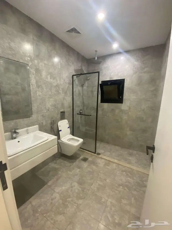 شقة للايجار بحي ام حبلين مجمع داركو 7