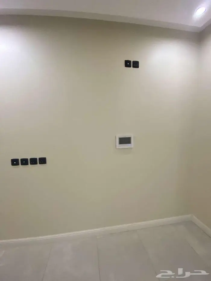 شقة للايجار بحي ام حبلين مجمع داركو 15