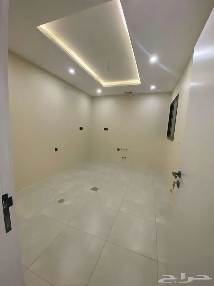 شقة للايجار بحي ام حبلين مجمع داركو 16