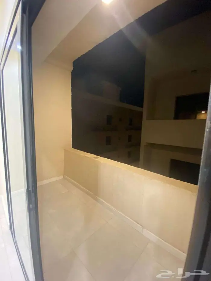 شقة للايجار بحي ام حبلين مجمع داركو 1