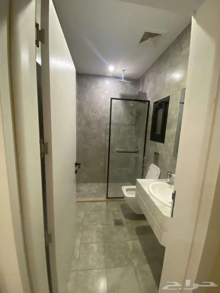 شقة للايجار بحي ام حبلين مجمع داركو 9