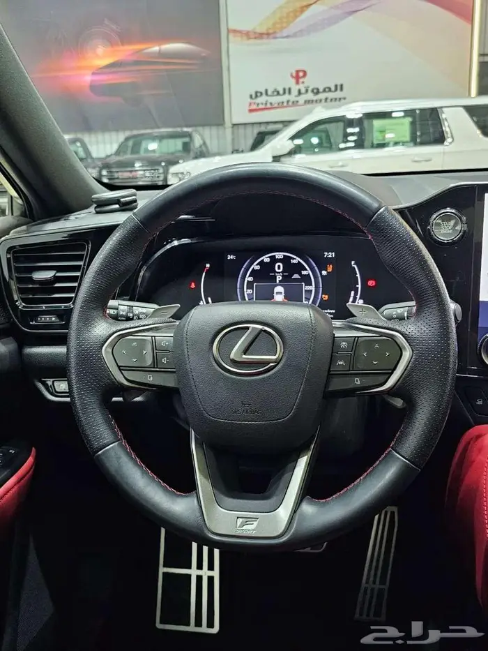 لكزس NX350 F سبورت - موديل 2022 فل كامل 22