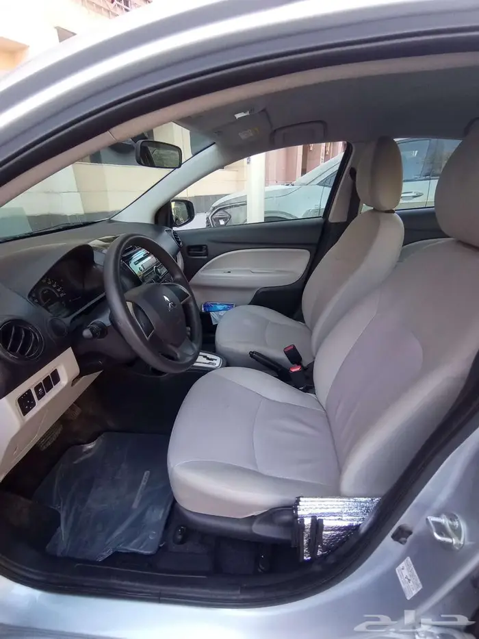 ميتسوبيشي اتراج GLX سيدان استاندرد 2020 - استخدام نظيف 10