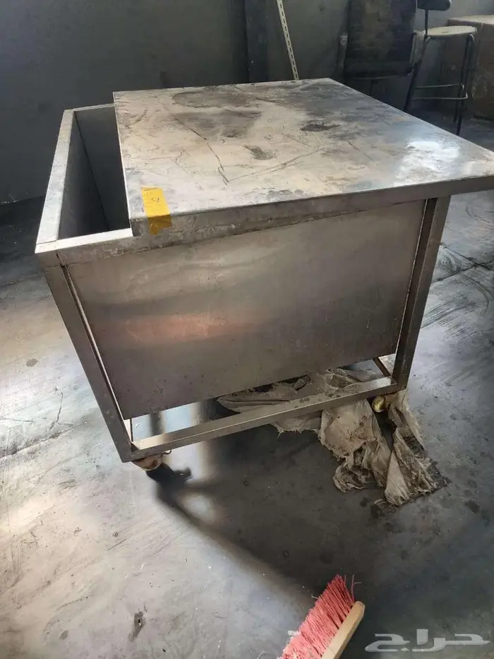 تصفية معدات مطاعم كمية ضخمة   البيع جملة فقط   الرياض 8