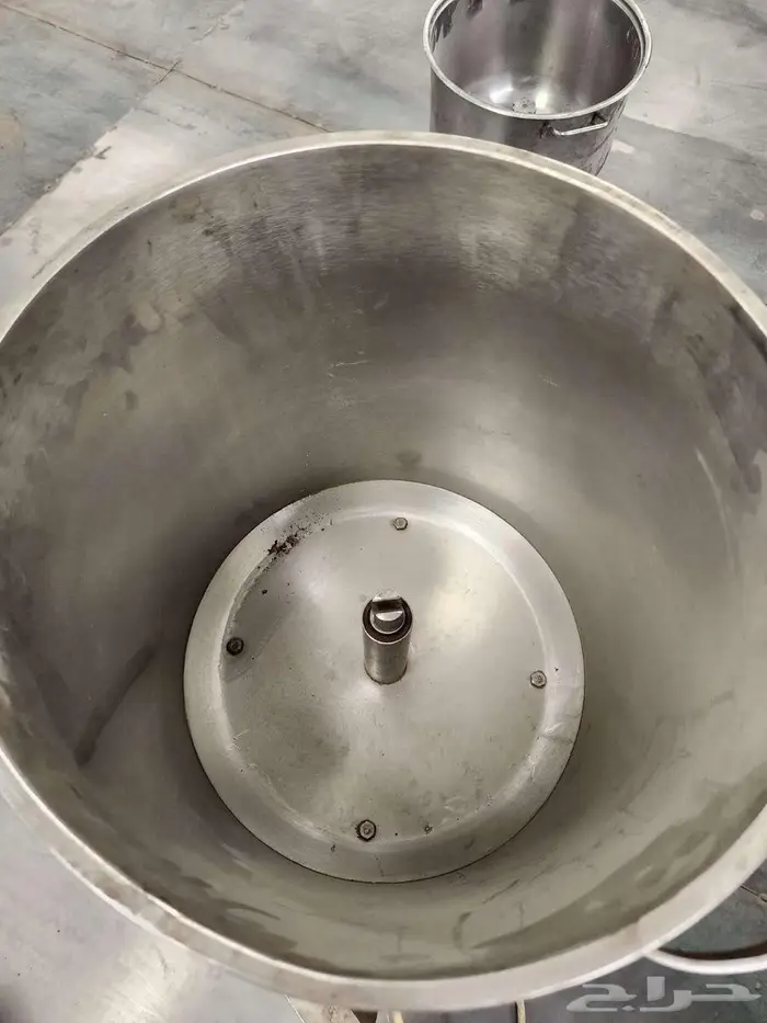 تصفية معدات مطاعم كمية ضخمة   البيع جملة فقط   الرياض 84