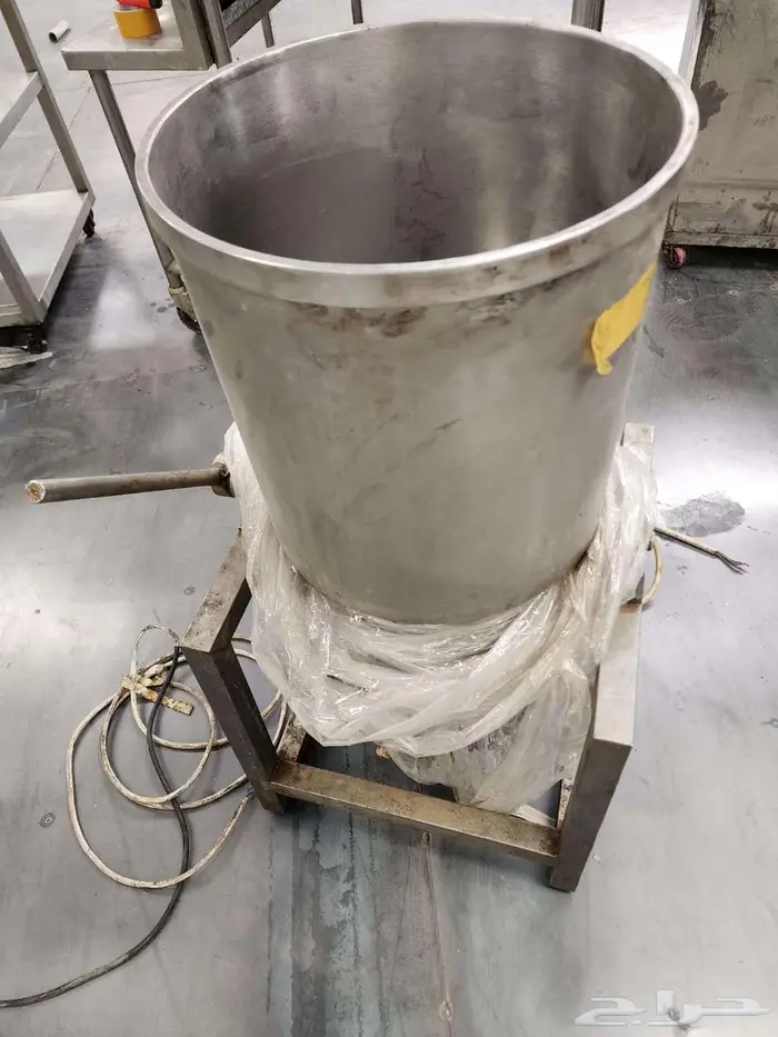 تصفية معدات مطاعم كمية ضخمة   البيع جملة فقط   الرياض 85