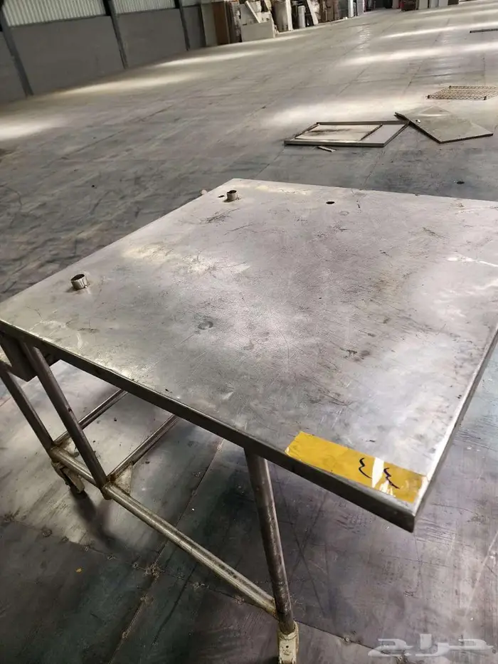 تصفية معدات مطاعم كمية ضخمة   البيع جملة فقط   الرياض 52