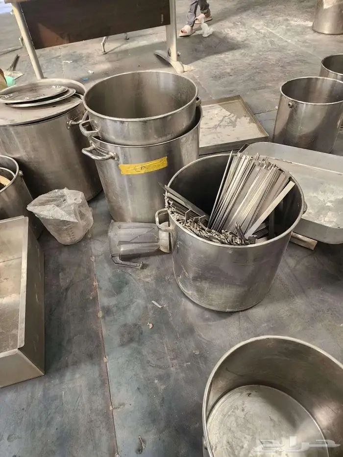 تصفية معدات مطاعم كمية ضخمة   البيع جملة فقط   الرياض 16