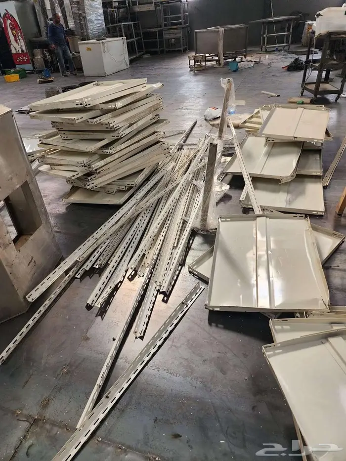 تصفية معدات مطاعم كمية ضخمة   البيع جملة فقط   الرياض 35