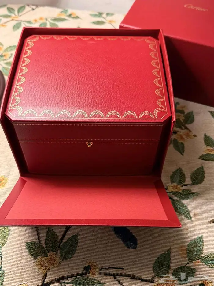 ساعة كارتير سانتوس جديدة اصلي وكالة 3