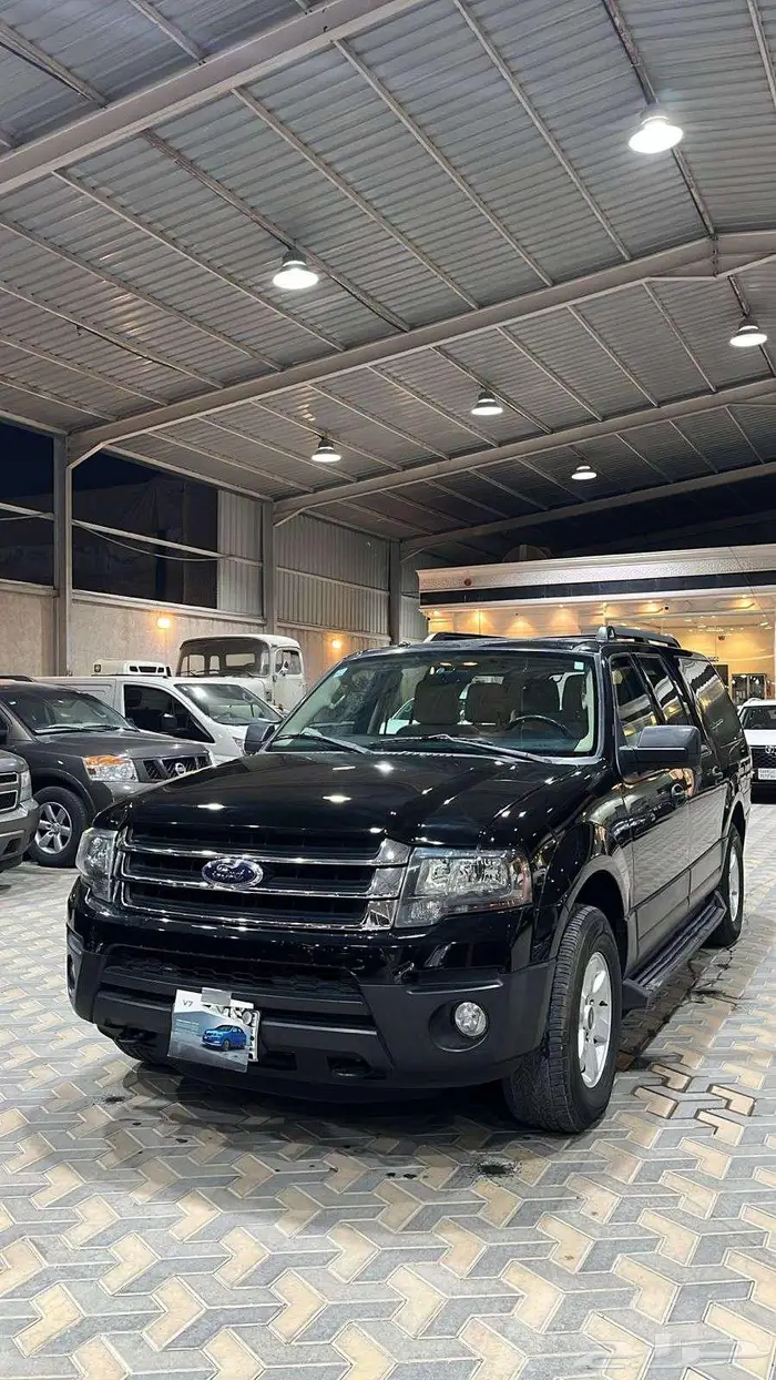 فورد اكسبيديشن نص فل سعودى موديل 2016 0