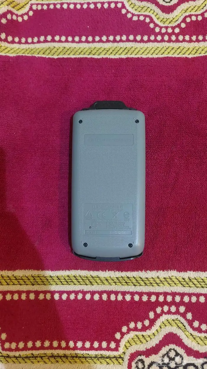 حاسبة مالية BA II 0