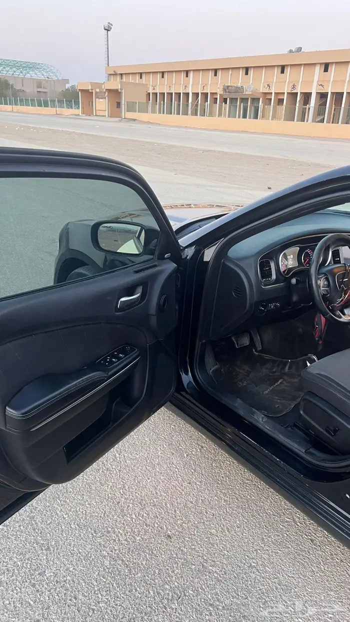 للبيع تشارجر ارتي 2016 فل هاوس 9