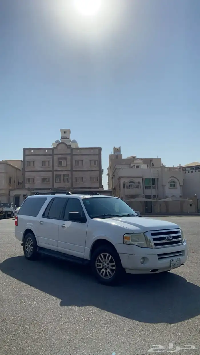 للبيع فورد اكسبدايش موديل 2011 6