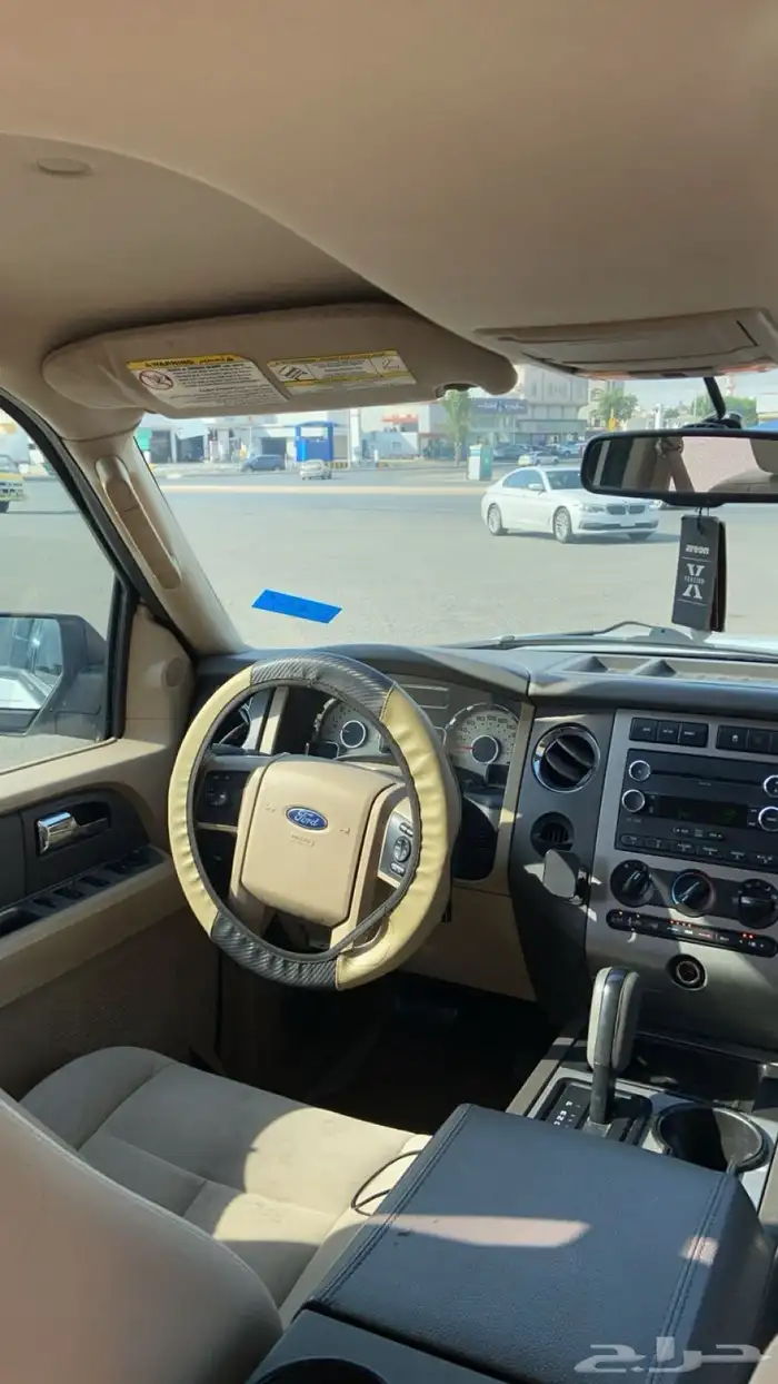 للبيع فورد اكسبدايش موديل 2011 7