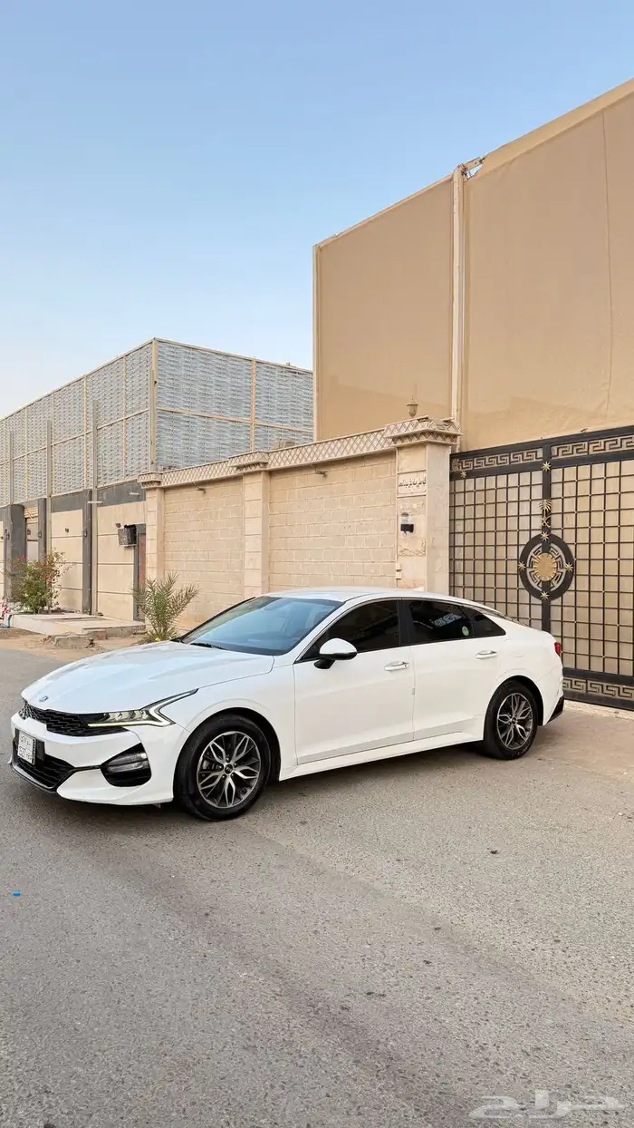 كيا K5 2021 ( بنزين) بحالة الوكالة 1