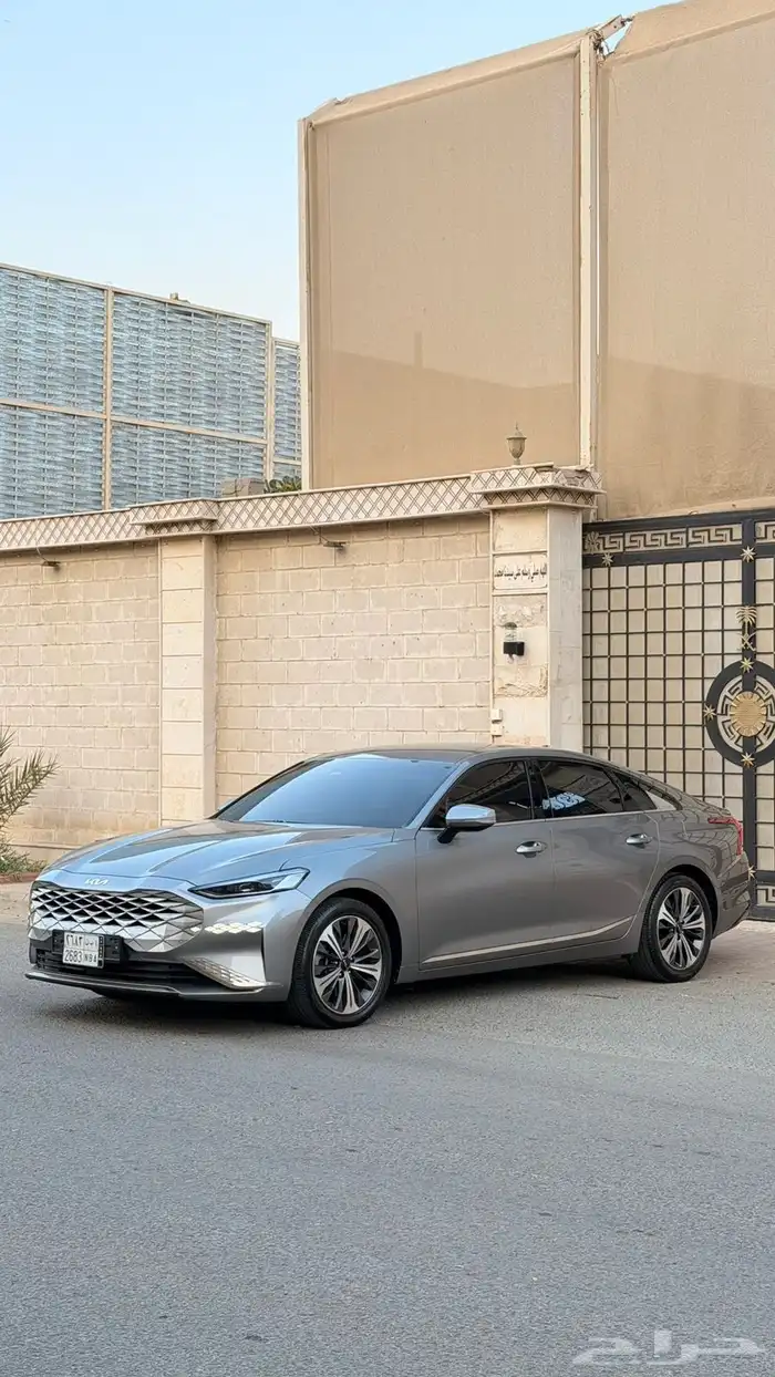 كيا K8 2023 ( بنزين) فل كامل بحاله الوكاله 2