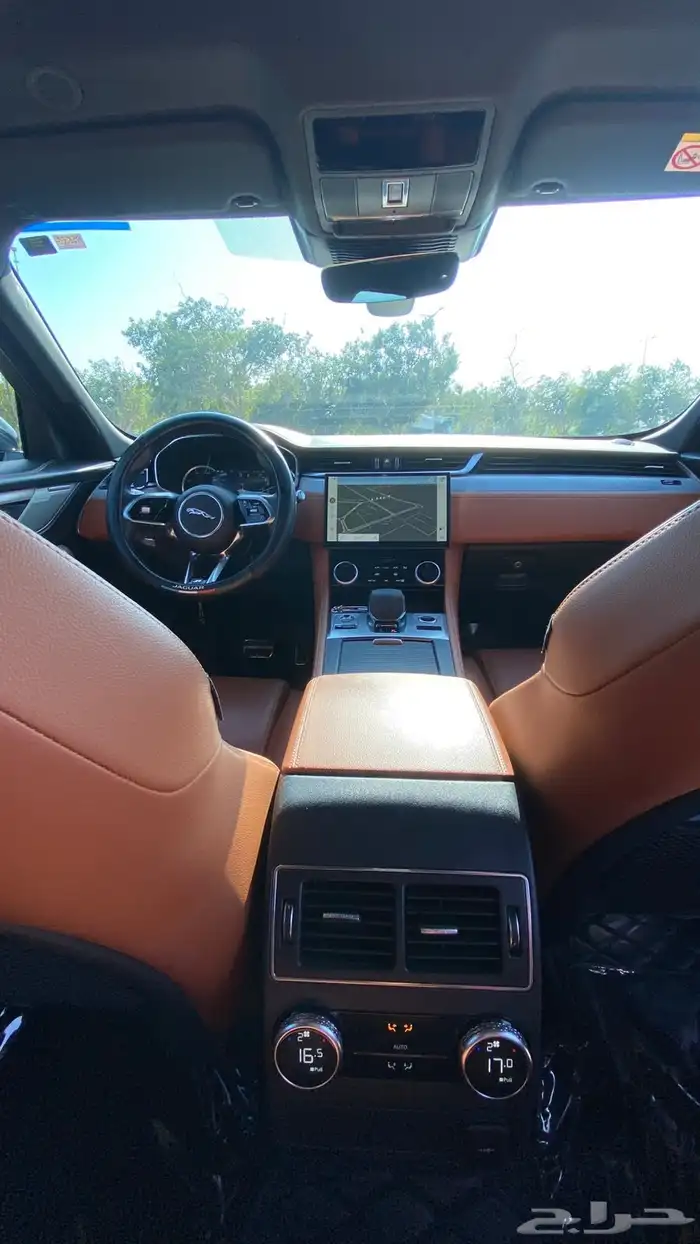 جاكوار f pace 2022 R dynamic 22