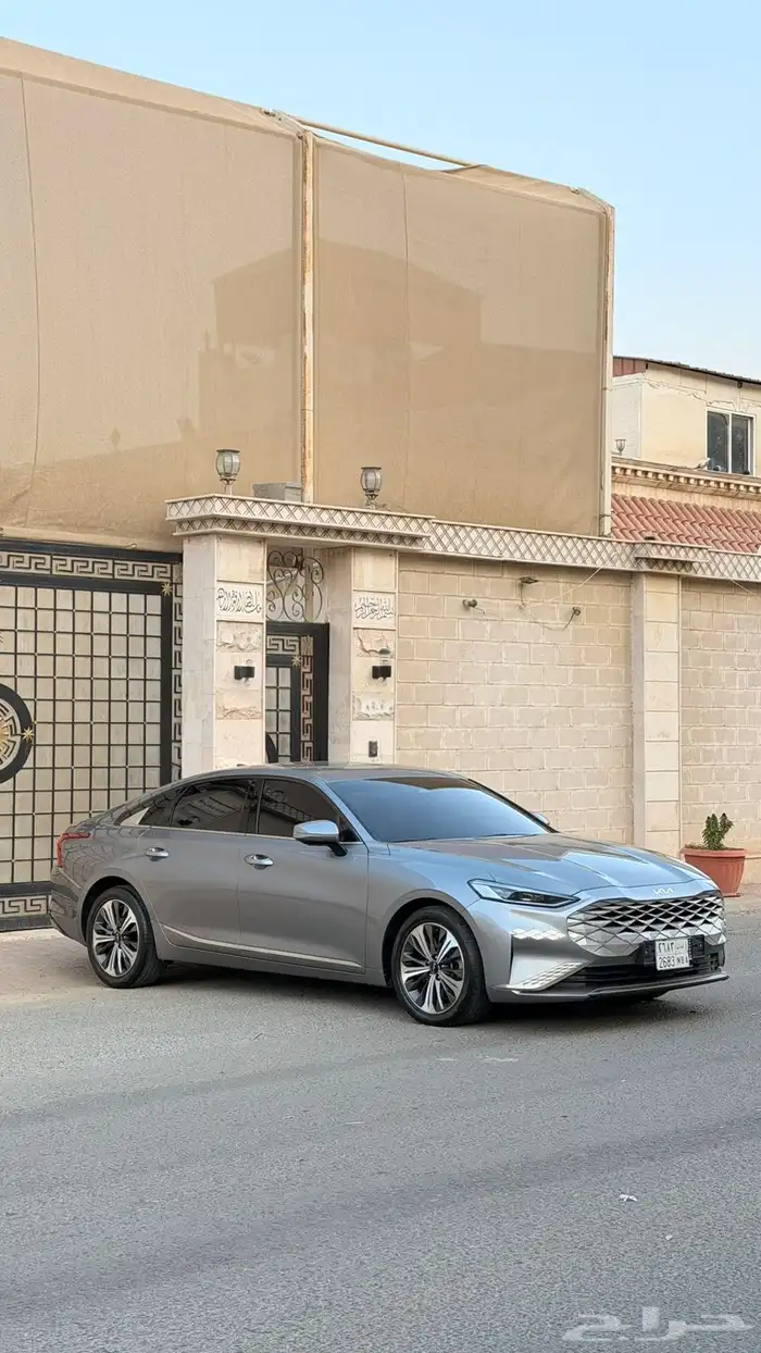 كيا K8 2023 ( بنزين) فل كامل بحاله الوكاله 1