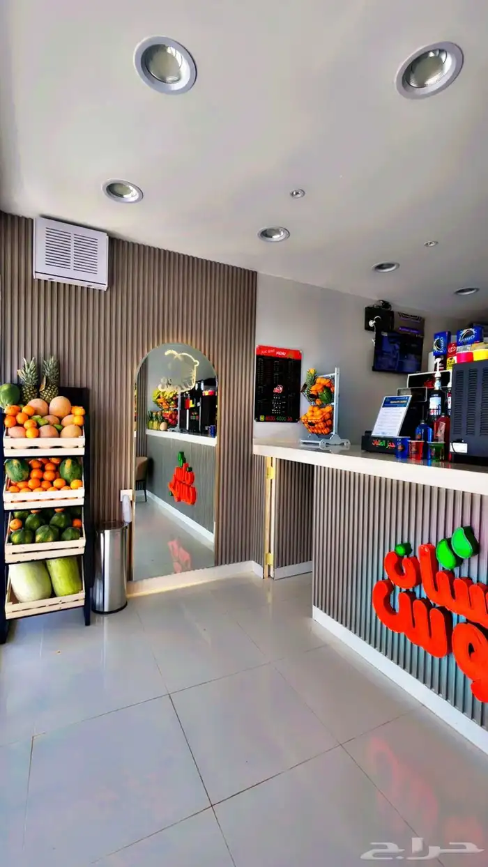 محل عصيرات للتقبيل لعدم وجود عمالة 0