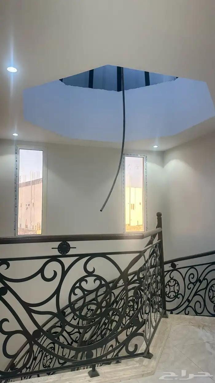 فيلا ثلاث ادوار للبيع تبوك حي التعاون 14