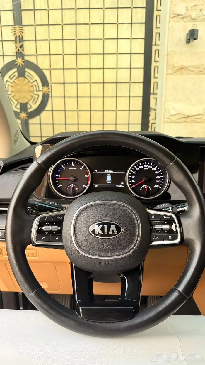 كيا كارنيفال 2021 ( ديزل ) فل كامل بحالة ممتازة 8