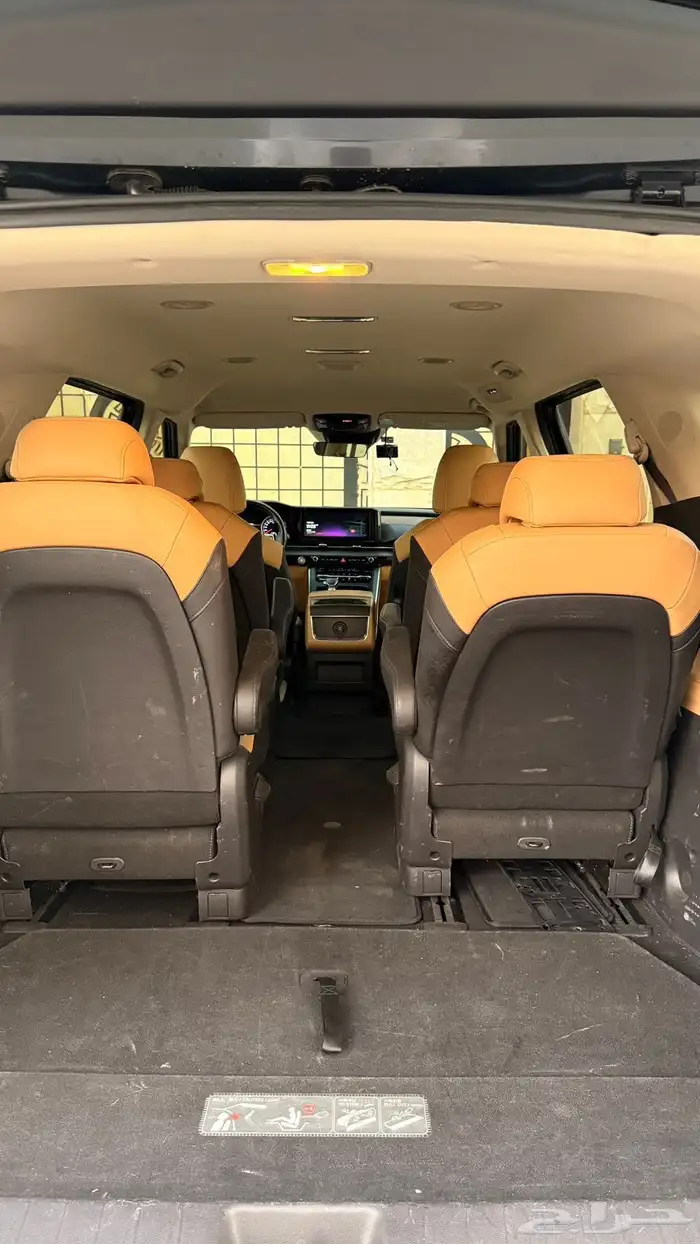 كيا كارنيفال 2021 ( ديزل ) فل كامل بحالة ممتازة 17