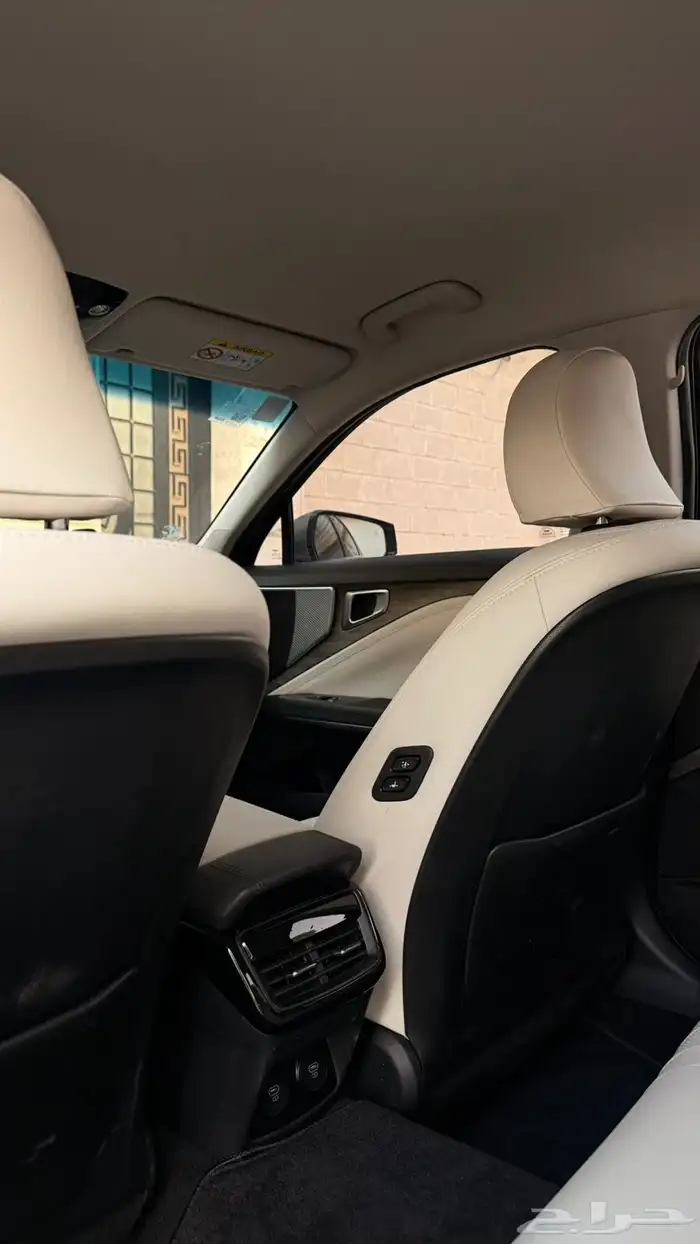 كيا K8 2023 ( بنزين) فل كامل بحاله الوكاله 15