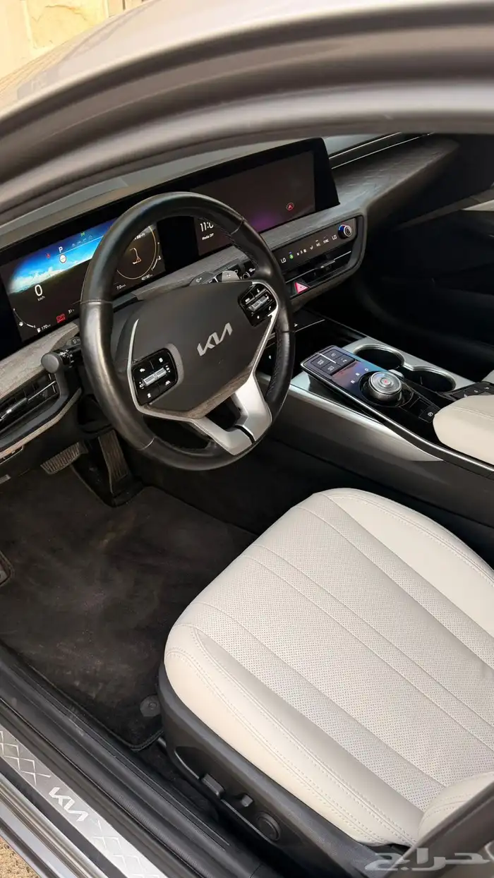 كيا K8 2023 ( بنزين) فل كامل بحاله الوكاله 7