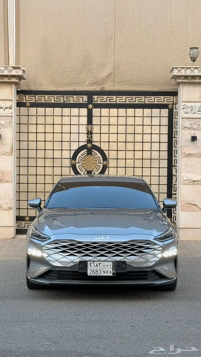 كيا K8 2023 ( بنزين) فل كامل بحاله الوكاله 0