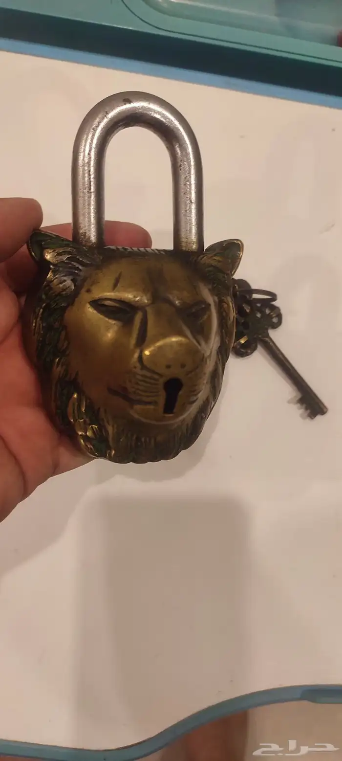 قفل نحاسي تراثي تقيل راي اسد 1