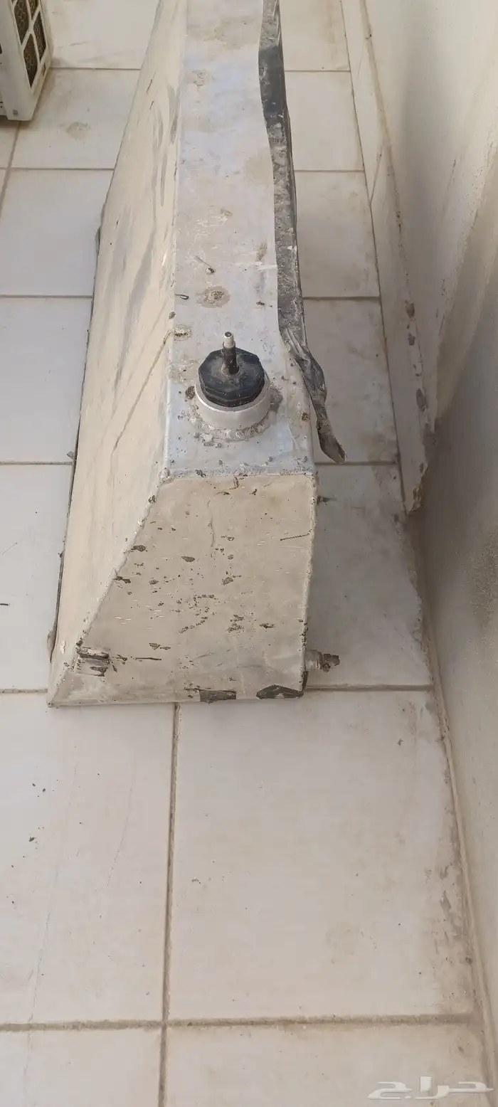 تانكي ماء للجيوب والجمووس للبيع شرط 4