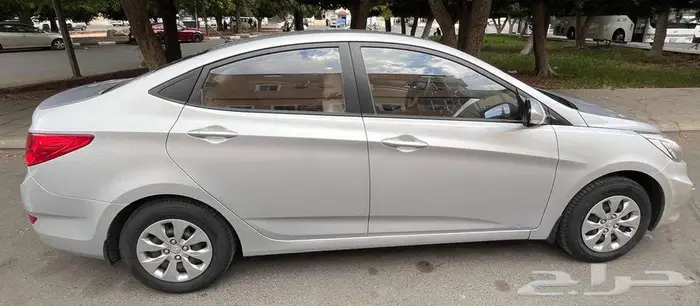 هيونداي أكسنت 2018  1400 سي سي بحالة ممتازه 1