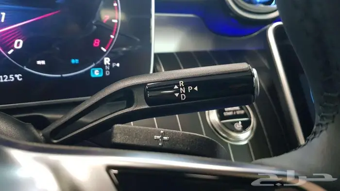 مرسيدس C200 موديل 2025 اصفار 18