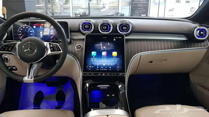 مرسيدس C200 موديل 2025 اصفار 10