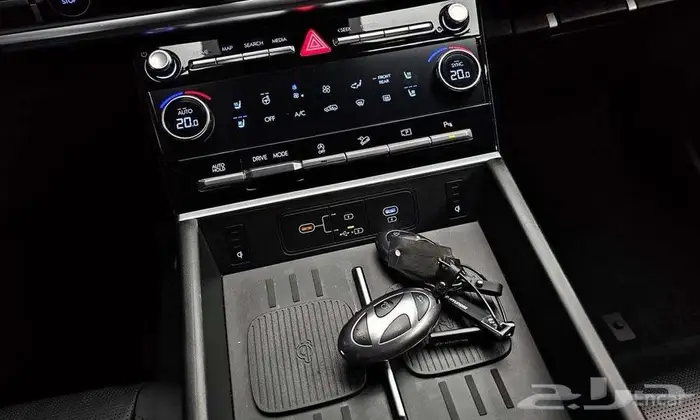 سانتافي - هيونداي 2025 9