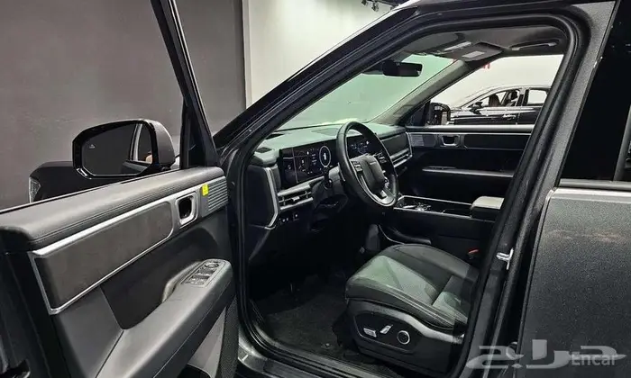 سانتافي - هيونداي 2025 6