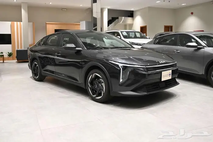 كيا K4 الفئه EX نص فل ماكينة 2.0 موديل 2026 1