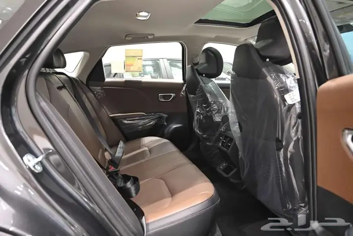 كيا K4 الفئه EX نص فل ماكينة 2.0 موديل 2026 17