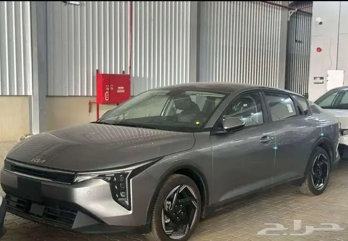 كيا كي 4 استندر 2026 ابستندر ونص فل 20