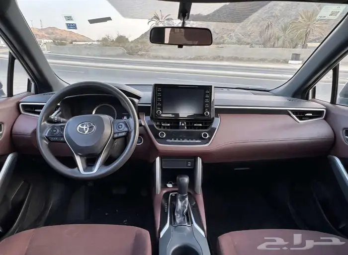 كورولا كروس هايبرد (تم البيع) 5