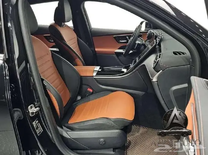 GLC300 2024 4MATIC كوبيه 12