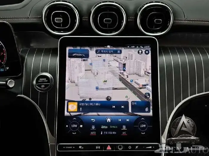 GLC300 2024 4MATIC كوبيه 10