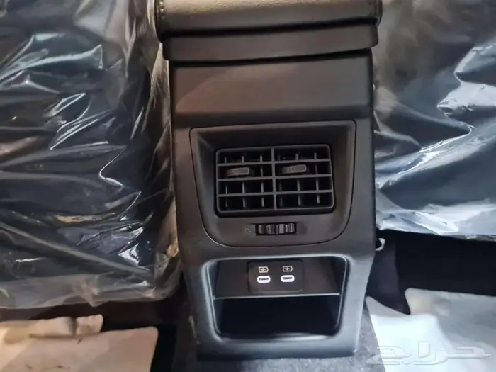 تويوتا اوربان ستاندر 2026 8