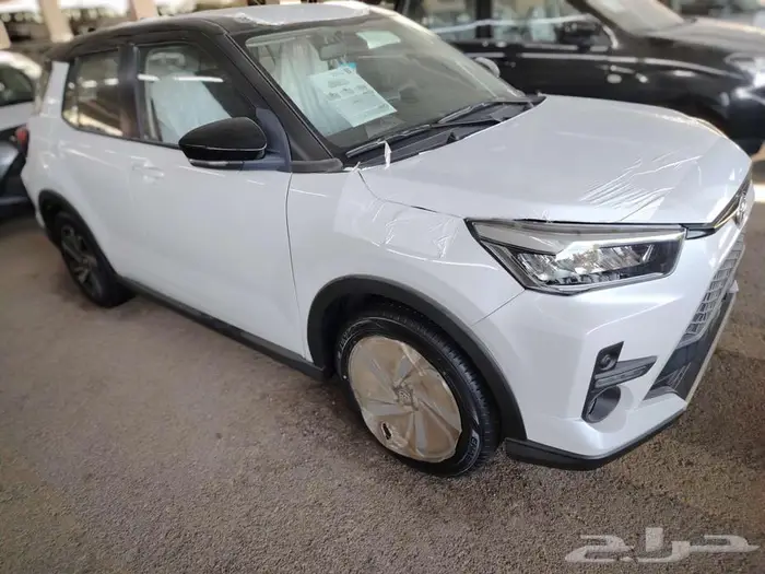 رايز تويوتا ليمتد موديل 2024 الون ابيض لؤلؤي حبه فقط 9