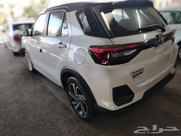 رايز تويوتا ليمتد موديل 2024 الون ابيض لؤلؤي حبه فقط 16